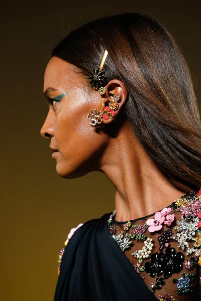Look 124